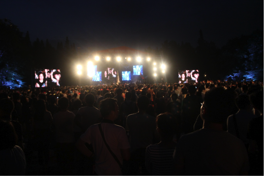 2014西湖音乐节火爆开场，优德88音响倾情奉献 