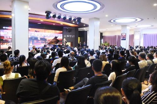优德88未来艺术家孙麒麟河南巡讲-郑州站圆满落幕